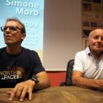 Simone Moro e Sergio Longoni al tavolo della conferenza stampa del 7 luglio a Barzanò