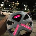 Il casco Uvex City Light, con led posteriori di segnalazione