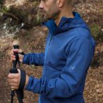 Dettaglio del fianco della Mammut Ultimate SO Hooded