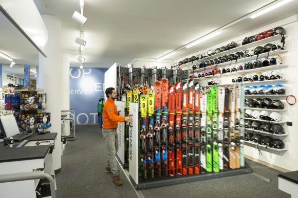 Mystery shoppers nel noleggio sci di qualità