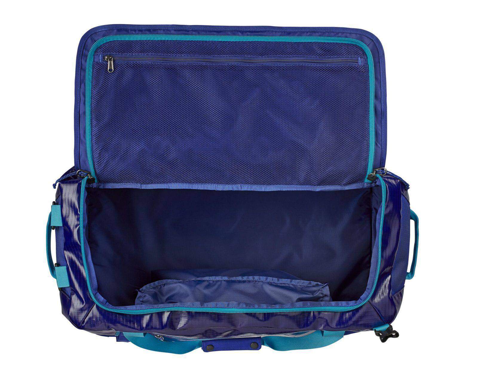 L'apertura della borsa Patagonia Black Hole Duffel Bag