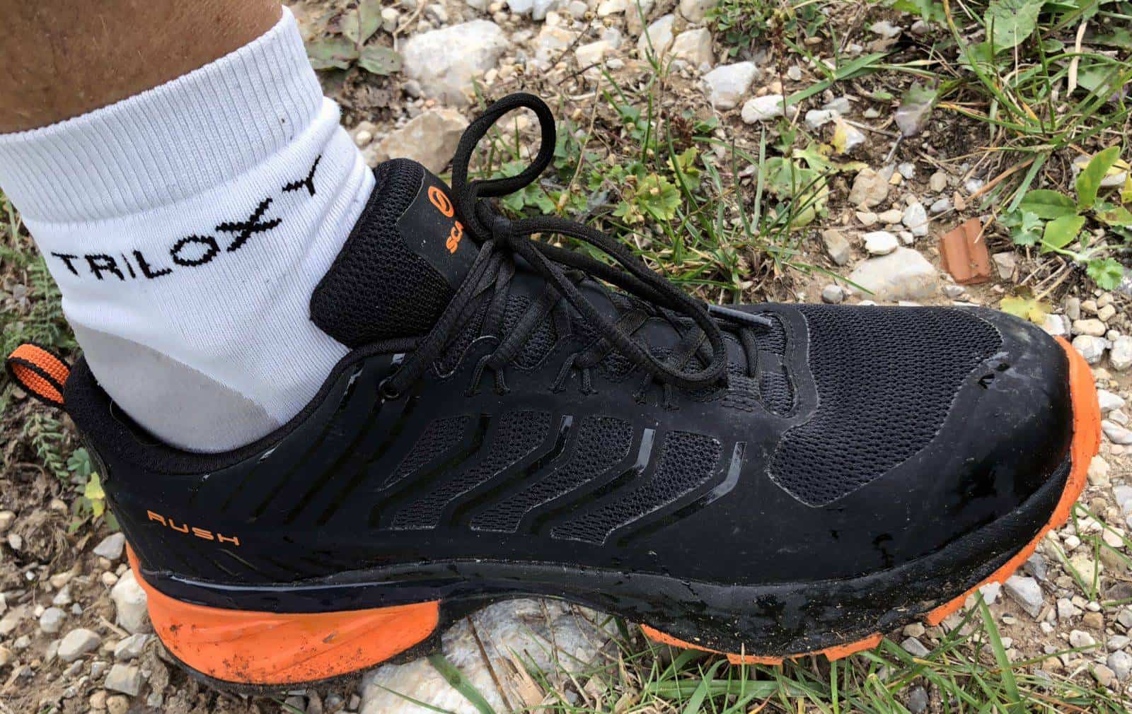 Le calze tecniche Triloxy ai piedi dei tester per assicurare la massima precisione nelle valutazioni, con un confort senza pari
