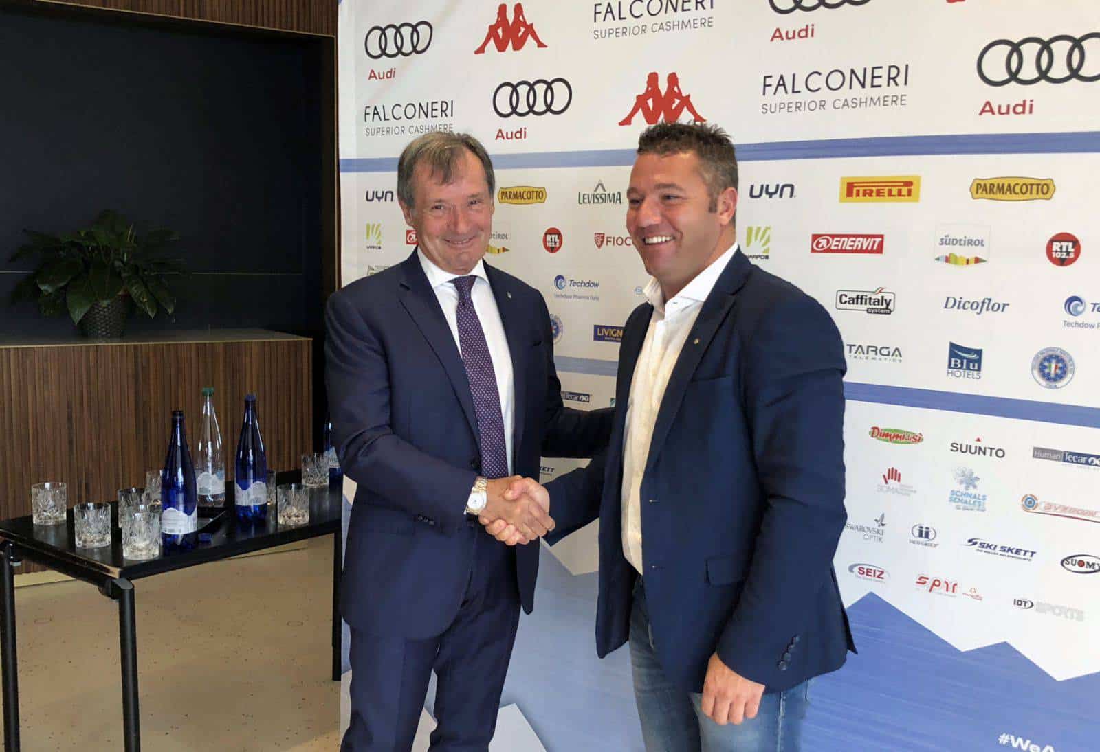 Luca Moretti (a destra), con Flavio Roda (presidente Fisi)