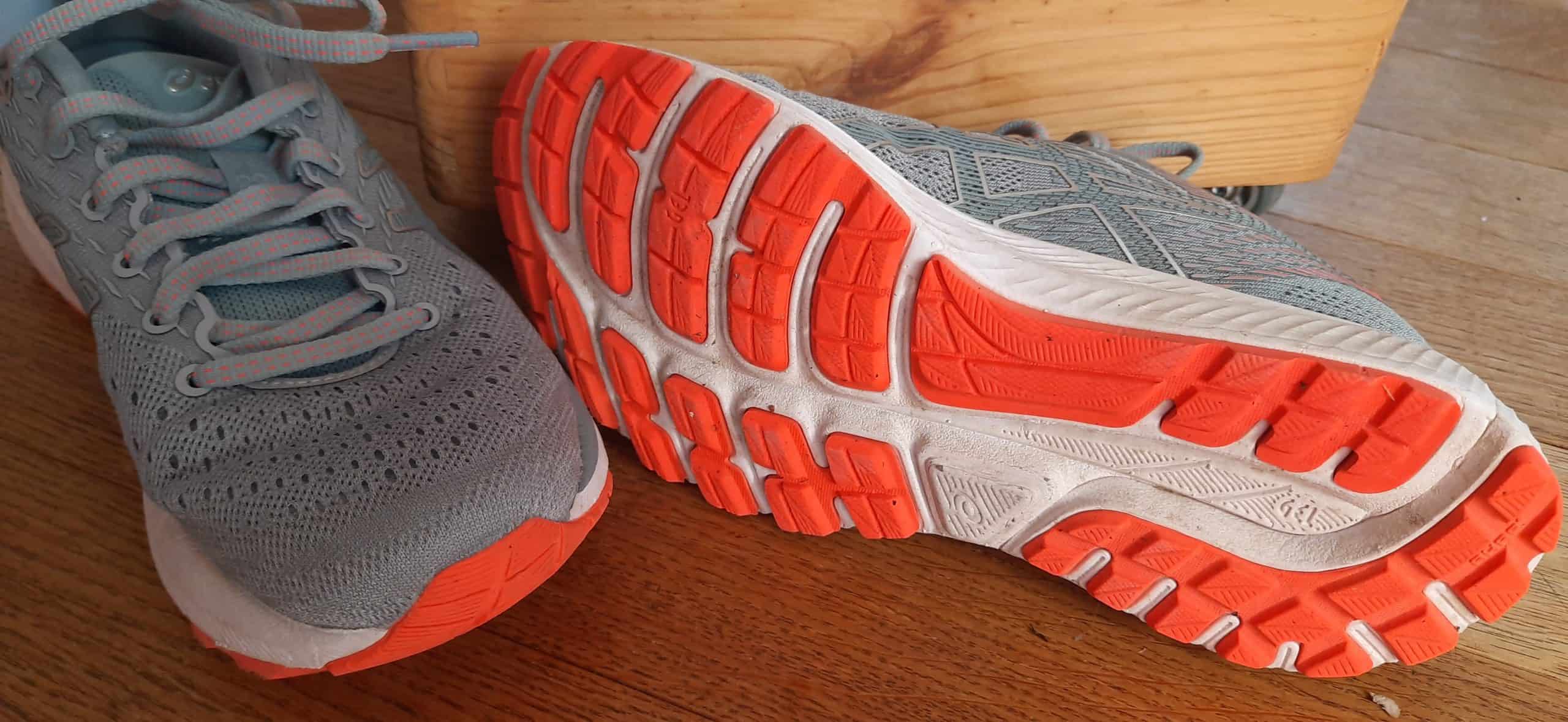 ASICS Cumulus 22