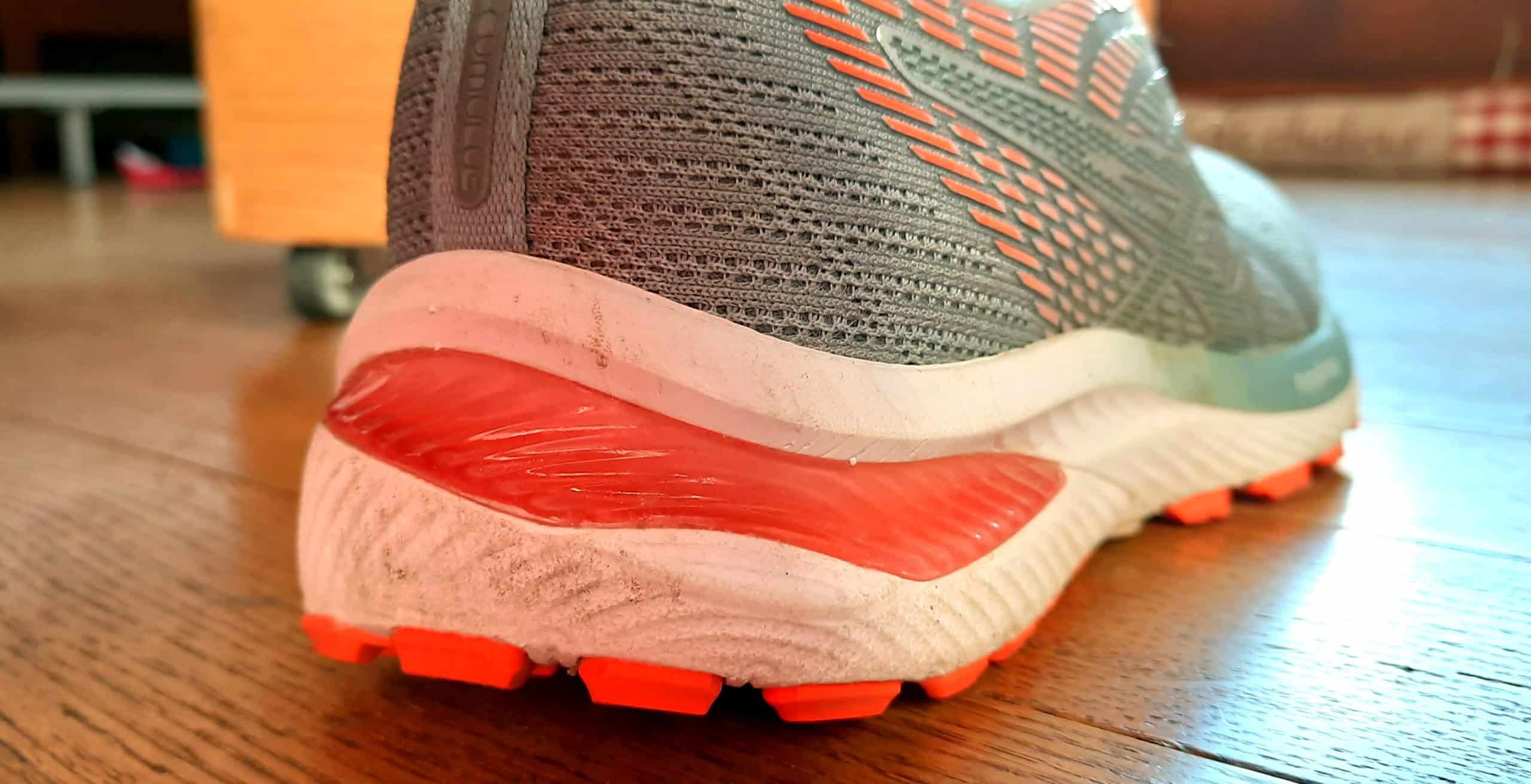 ASICS Cumulus 22 