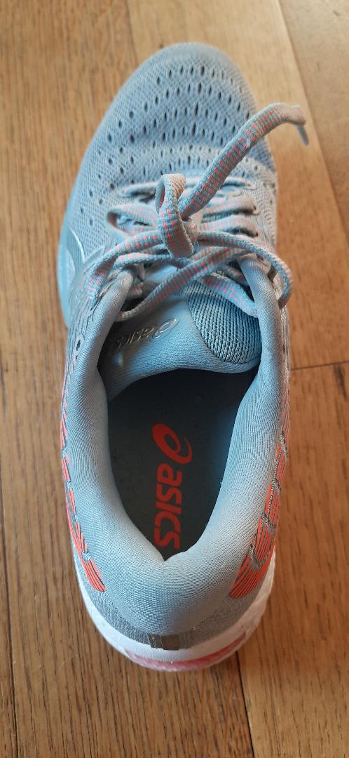ASICS Cumulus 22