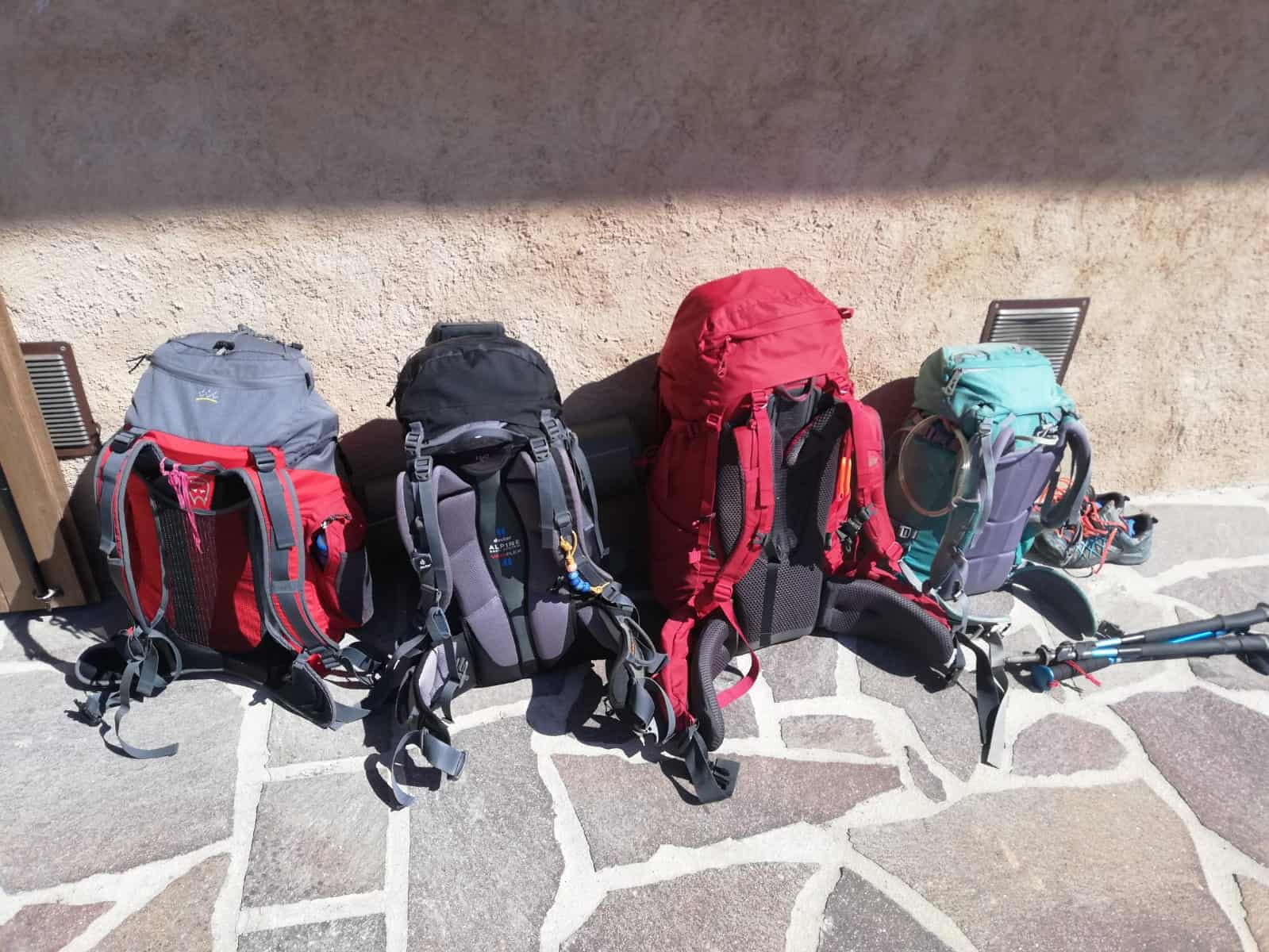 Zaini trekking