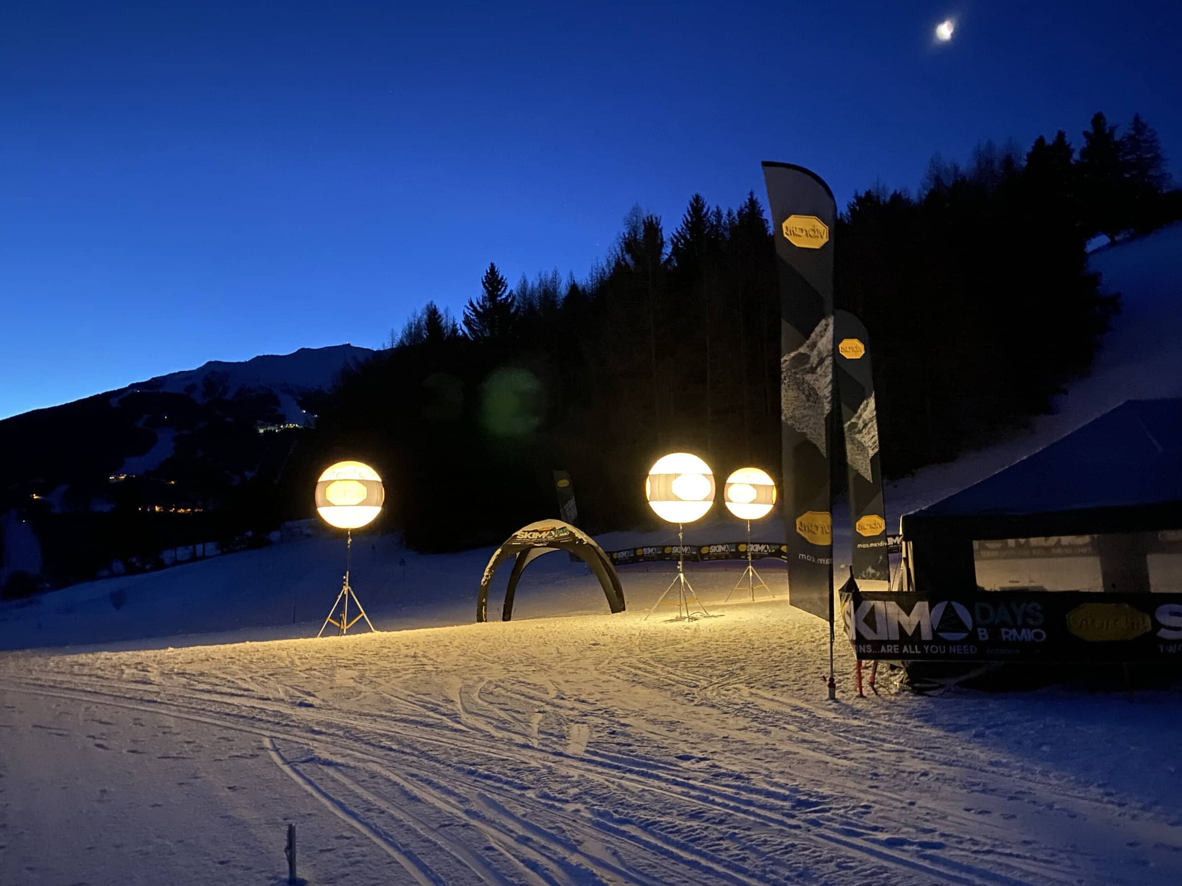 Il villaggio notturno dei Vibram Skimodays Bormio 23