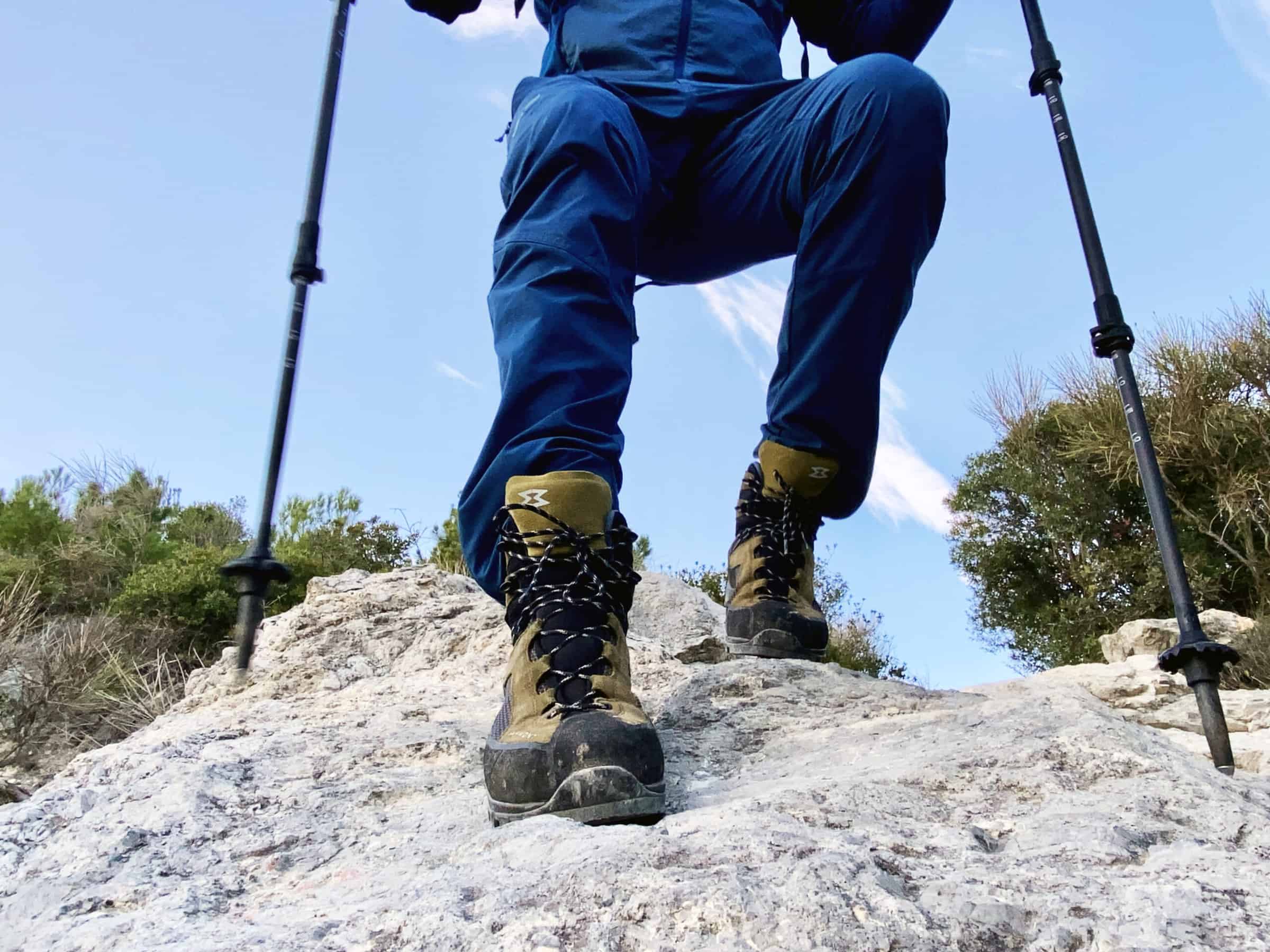 Prova di tenuta in discesa per la Garmont Tower Trek GTX