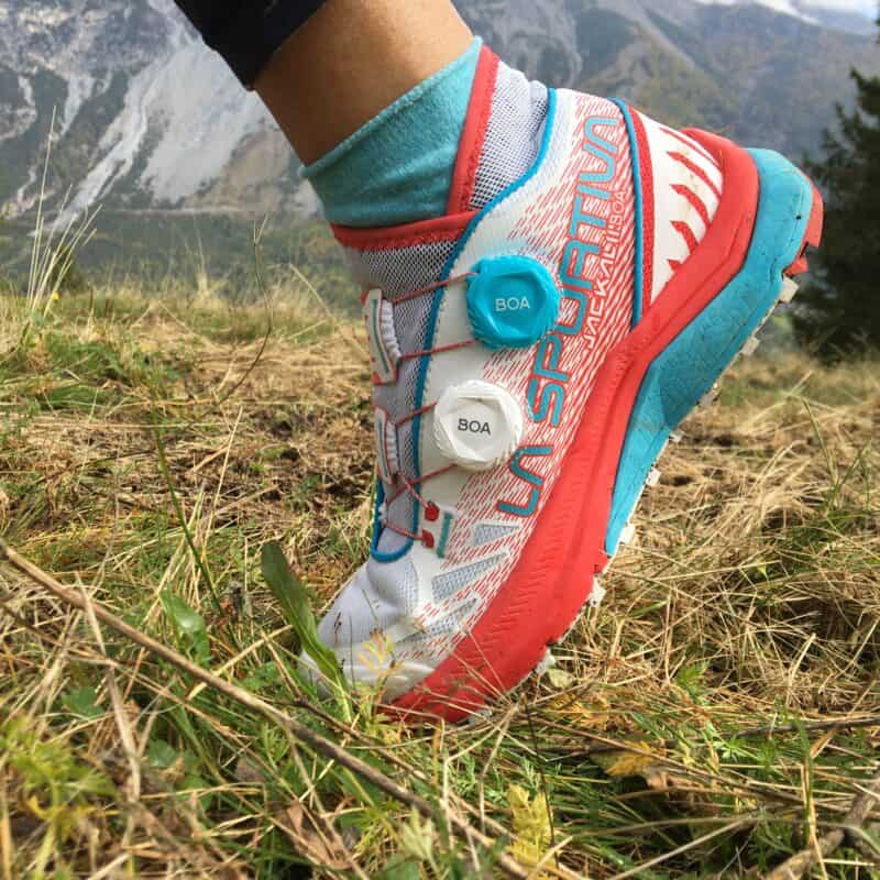 Design originale di La Sportiva Jackal II BOA W per la presenza della doppia rotella di regolazione BOA® Fit System