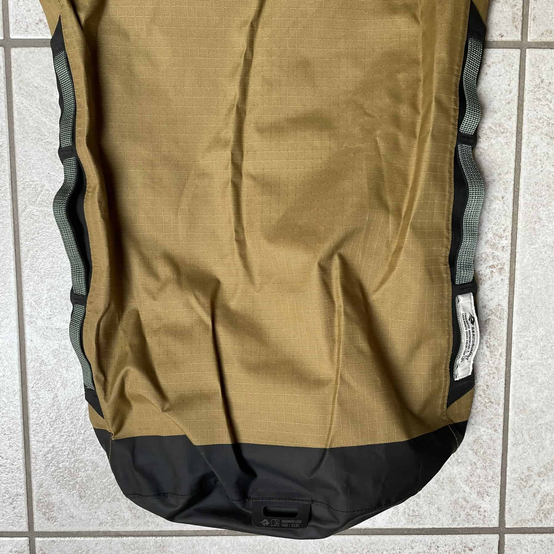 Possibili varianti di trasporto Sacca stagna Big River 20L Sea to Summit