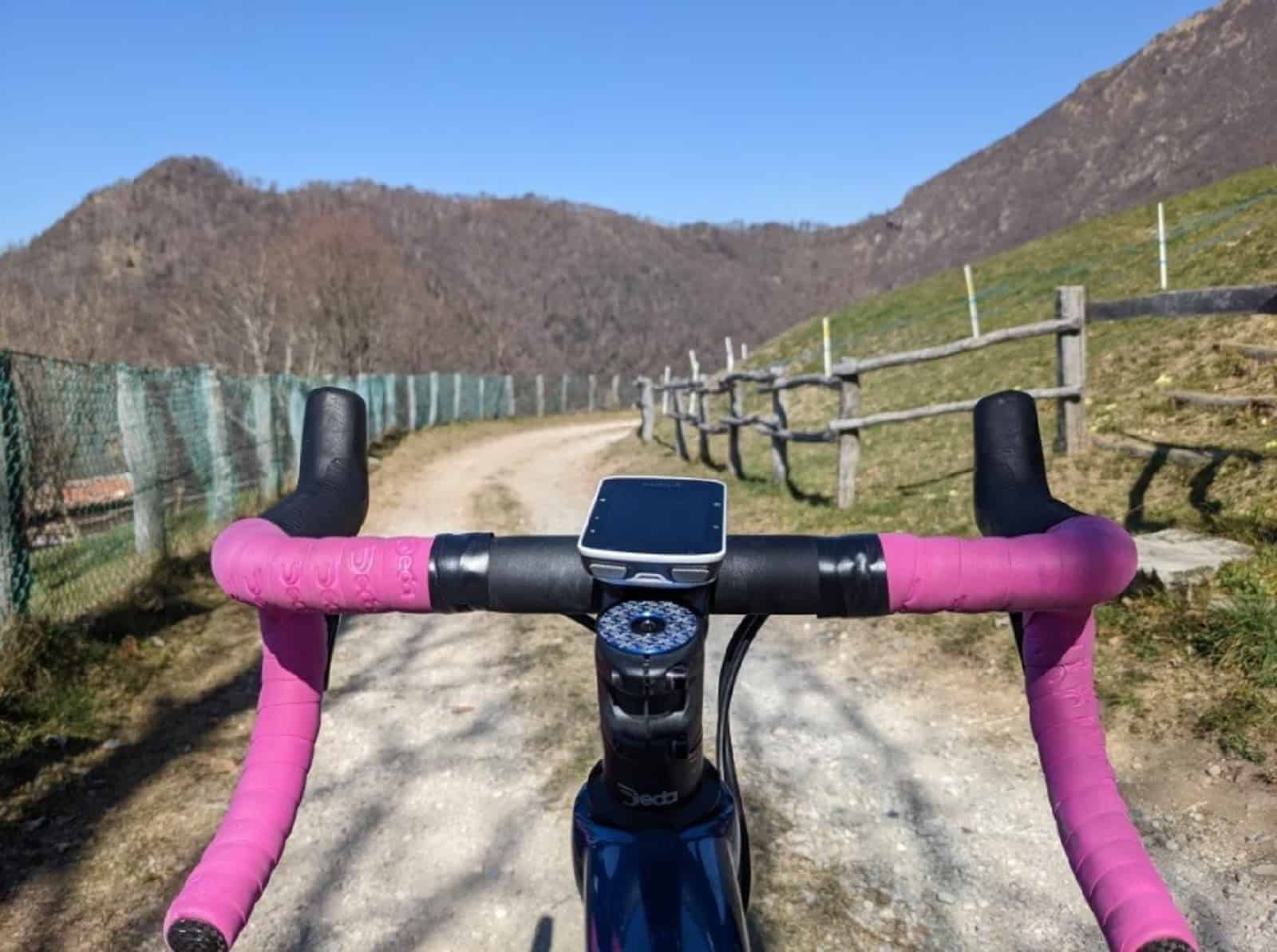 Manubrio bici Resegone 360 con la bici gravel