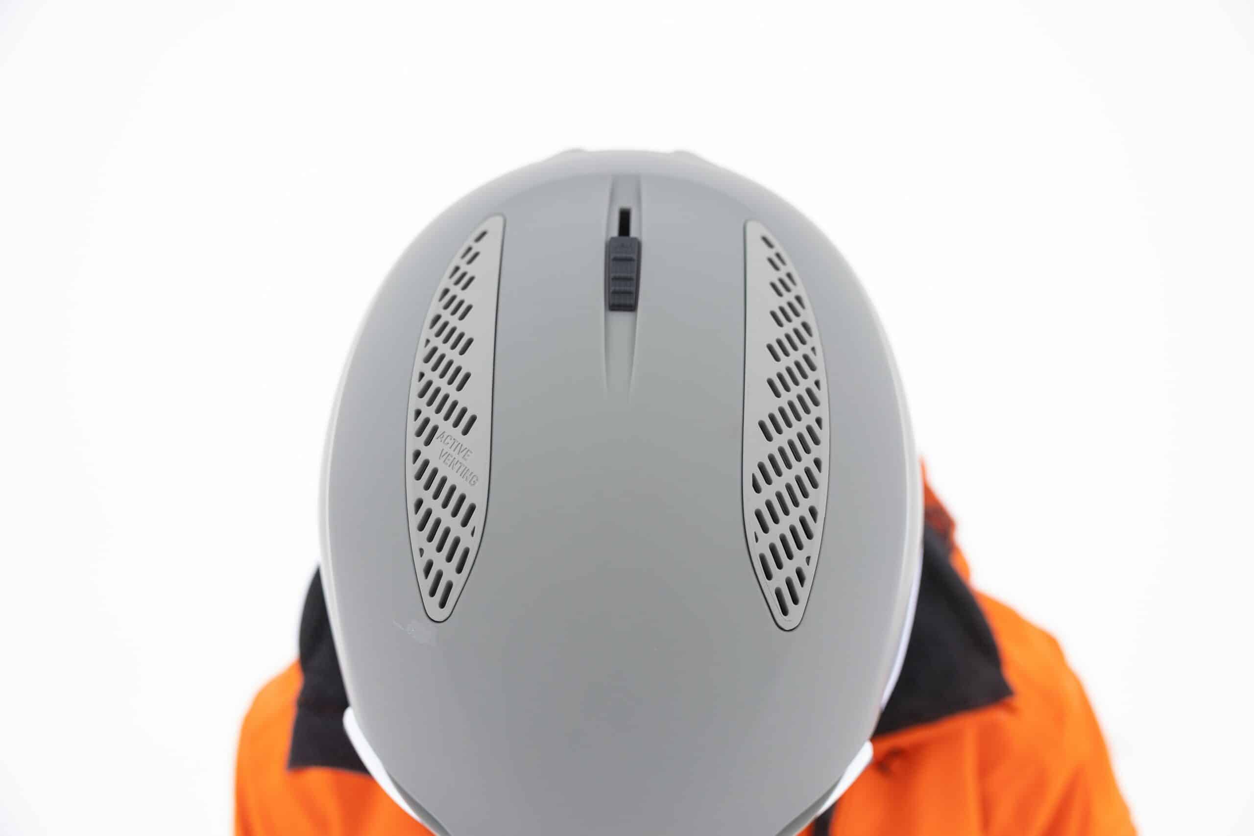 Sistema di ventilazione sulla calotta