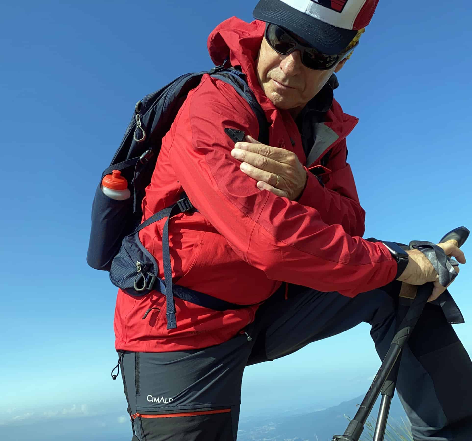 La "presa di ventilazione" al braccio del sistema di traspirazione Aerodry® della giacca Cimalp Cosmiques.