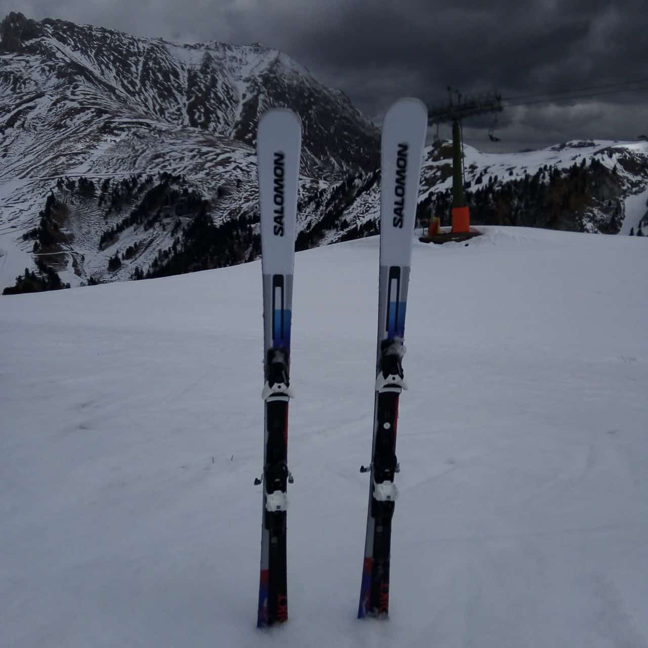 Salomon Addikt, nella neve fresca dello ski center Latemar