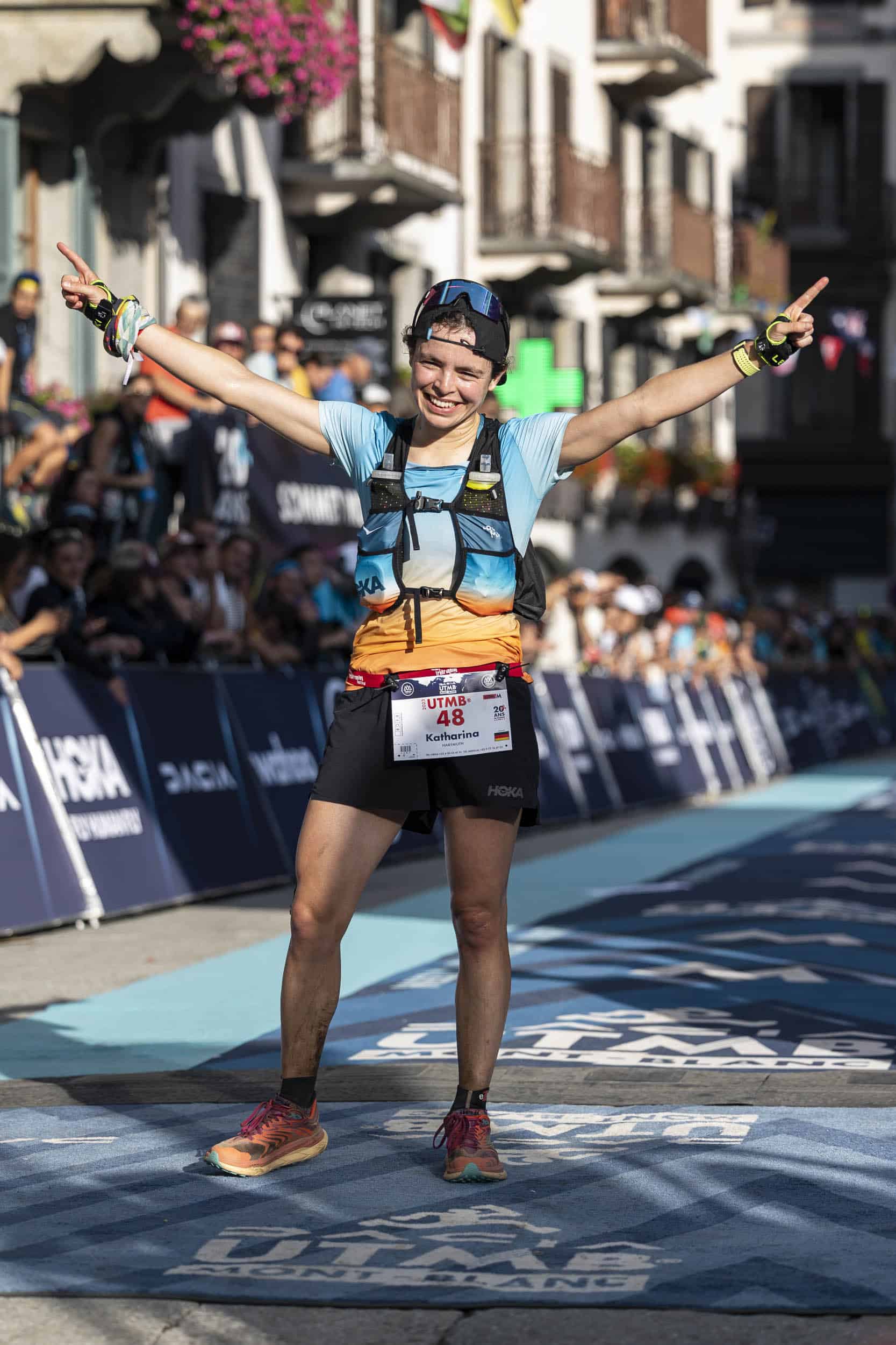 Katharina Hartmuth_team Hoka_UTMB 2023