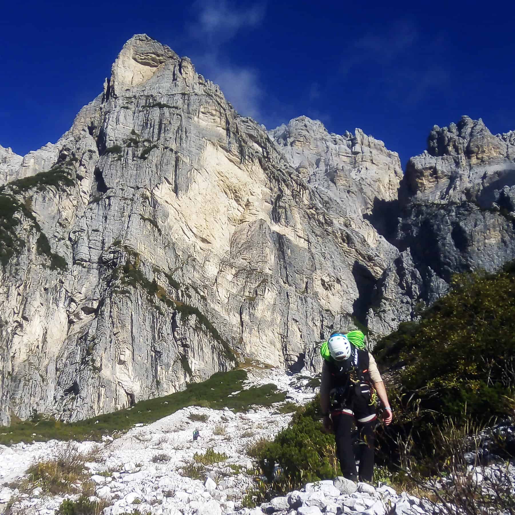Avvicinemanto con la corda Supercouloir 8.0 di Cousin Trestec.