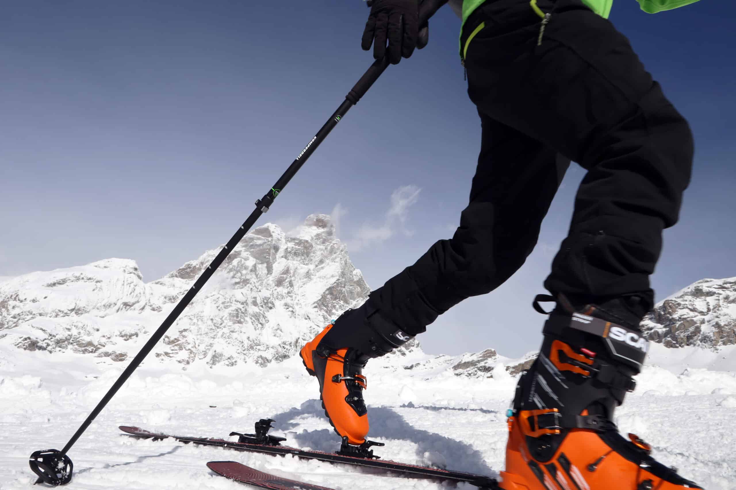 Komperdell Summit Touring in azione a Cervinia.
