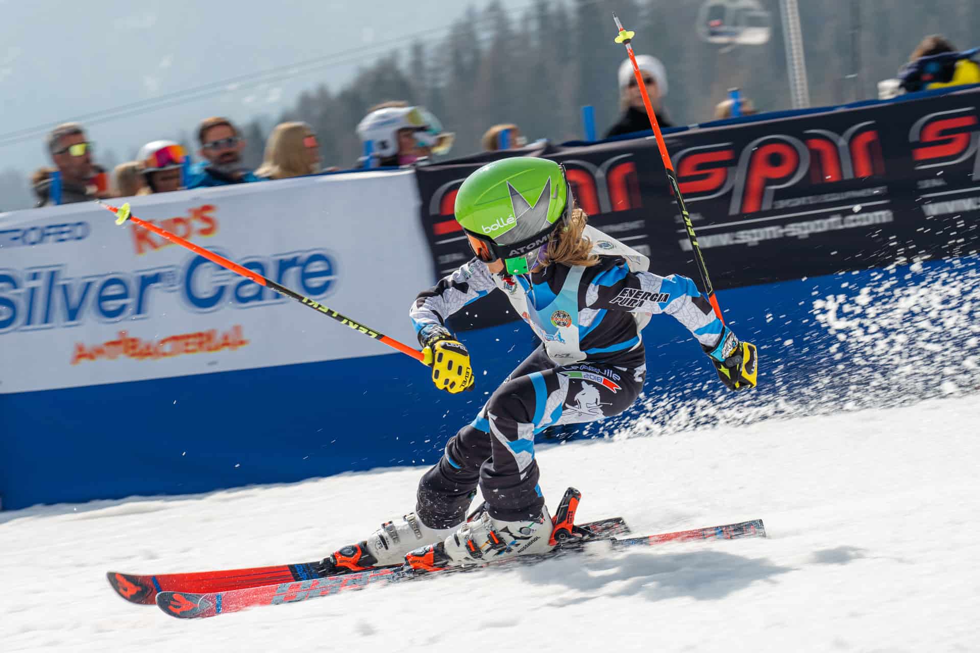 Azione in slalom gigante al G.P. Giovanissimi AMSI 2023