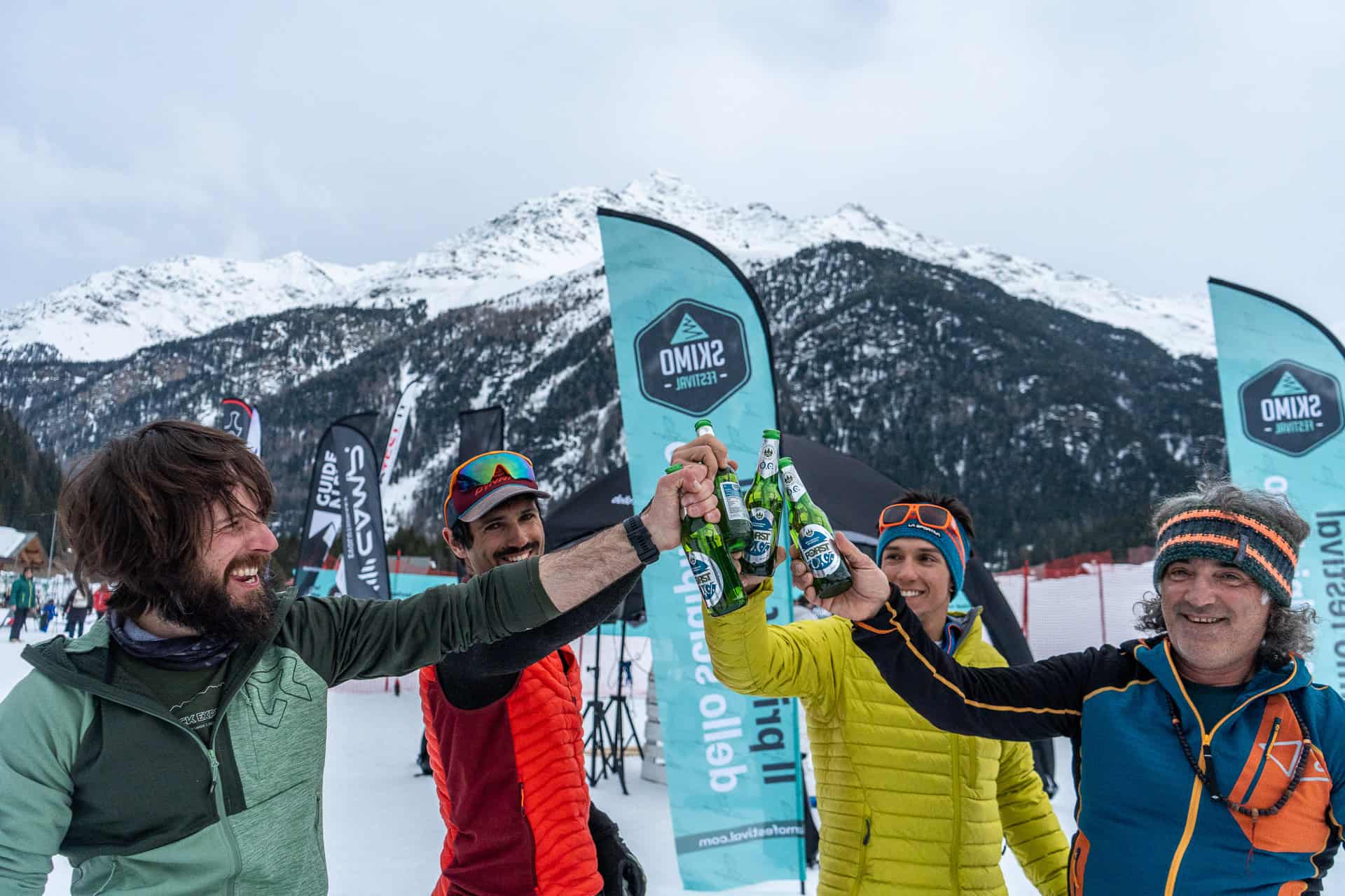 Quattro delle nostre 10 Guide alpine al termine della seconda giornata di Skimofestival.