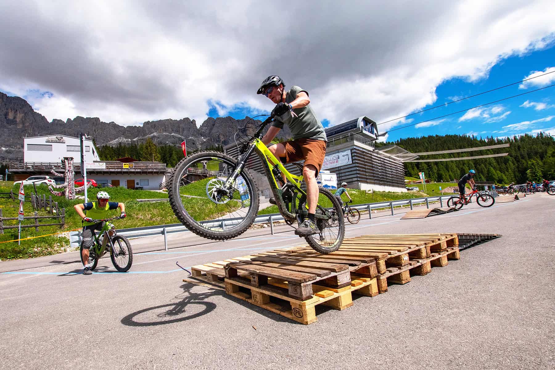 Rosadira Bike