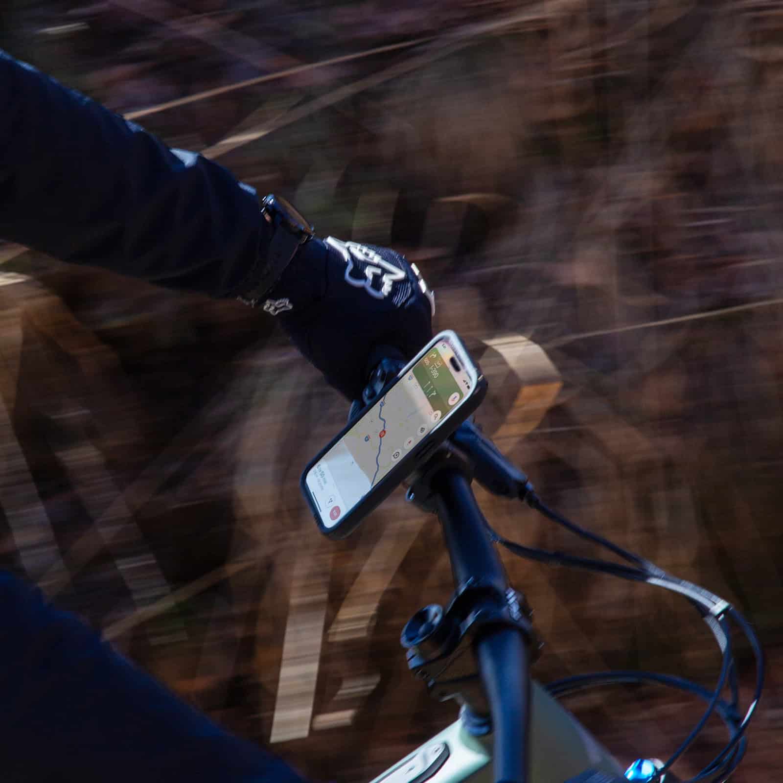 Portacellulare per bici e monopattini Lock Pro