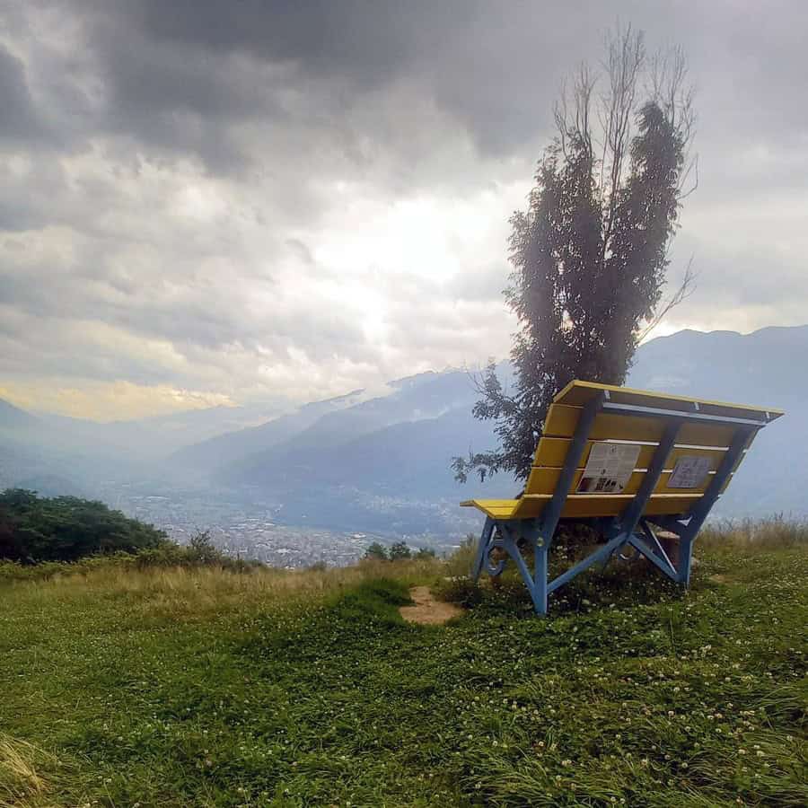 La panchina gigante di Triangia.