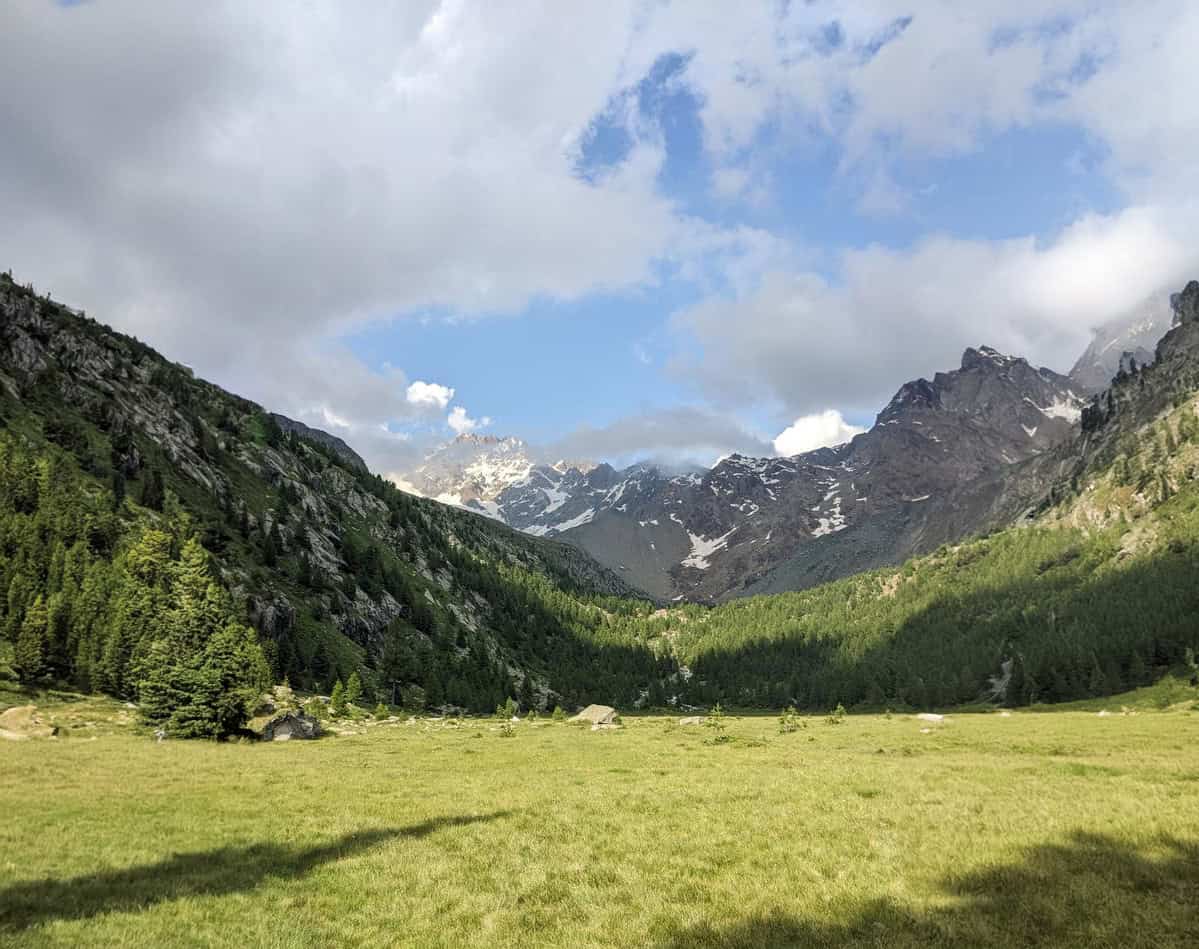 Dopo Preda Rossa verso il rifugio Ponti.