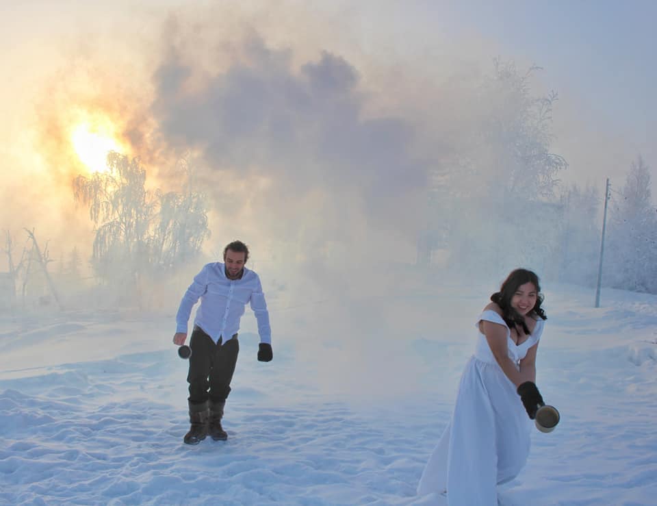Il matrimonio di Lorenzo Barone con Aygul in Siberia