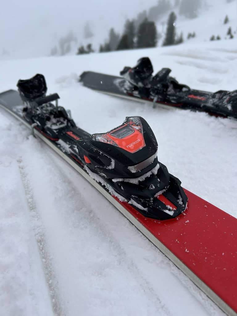 Vista attacco frontale Nordica Spitfire TI Fdt